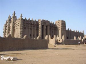 Mosque at Djenne, Mali, built about 1200 AD (around the time of Sundiata)