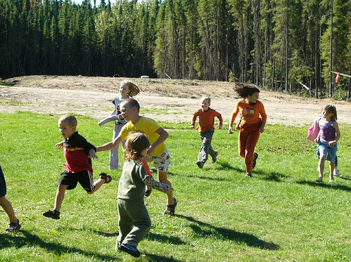 children running in a game