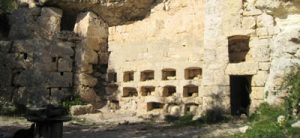 Roman beehives on Malta (0-100 AD) on a more industrial scale