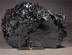 silica - a black glassy rock