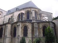 Flying buttresses in the apse