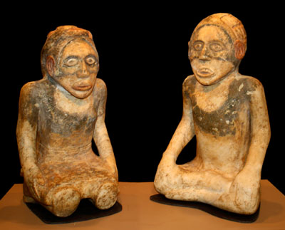 Cherokee statues from Etowah (now northern Georgia)