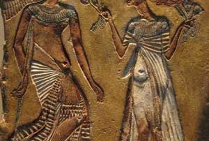 Nefertiti and Akhenaten in ancient Egypt, about 1300 BC
